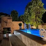 Apartment Casa Matilde Piano Terra 100mq Con Parking E Piscina *